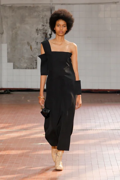 Look 47